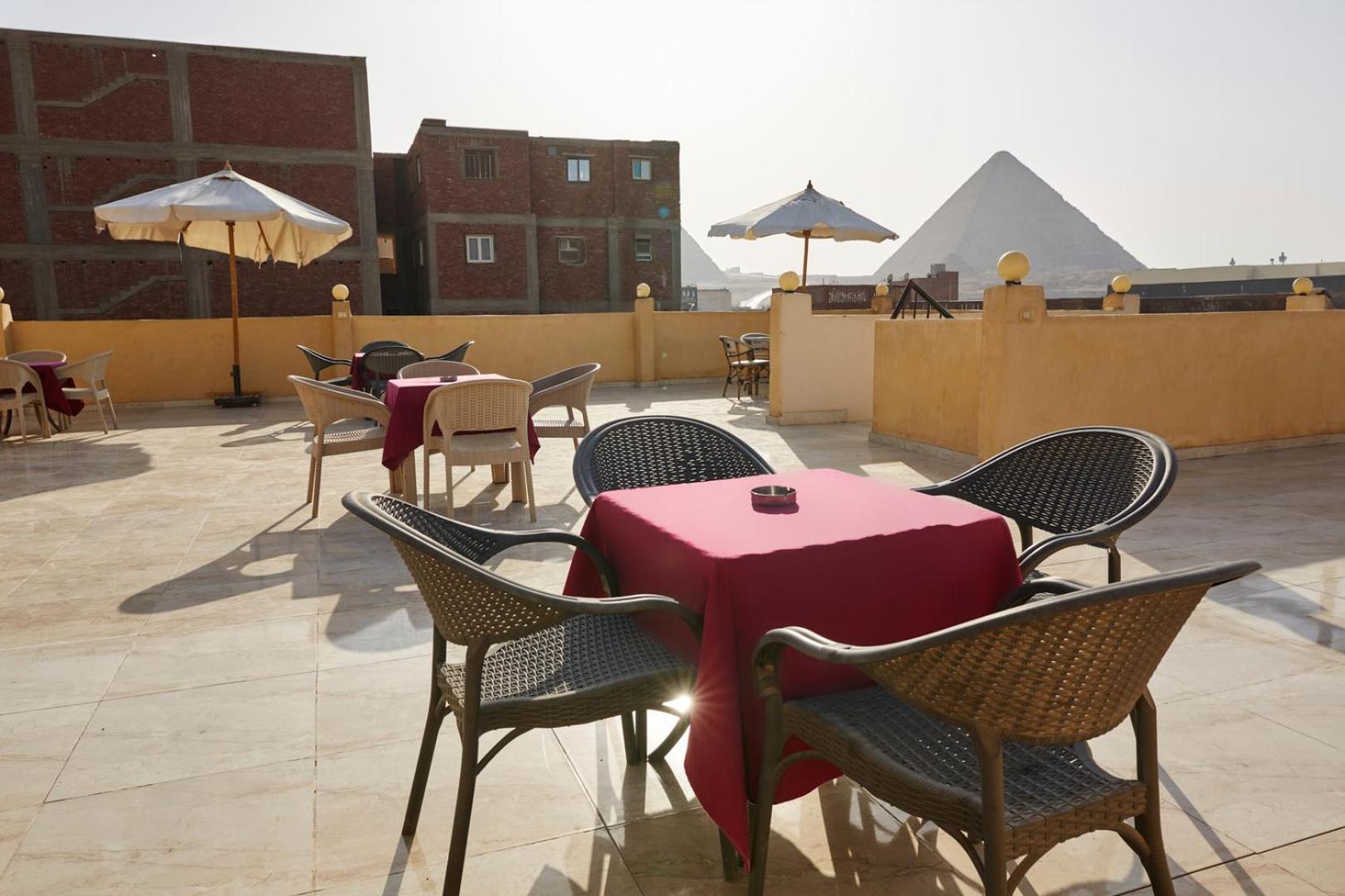 Grand Golden Pyramids View Hotel Kafret el-Gabal Kültér fotó