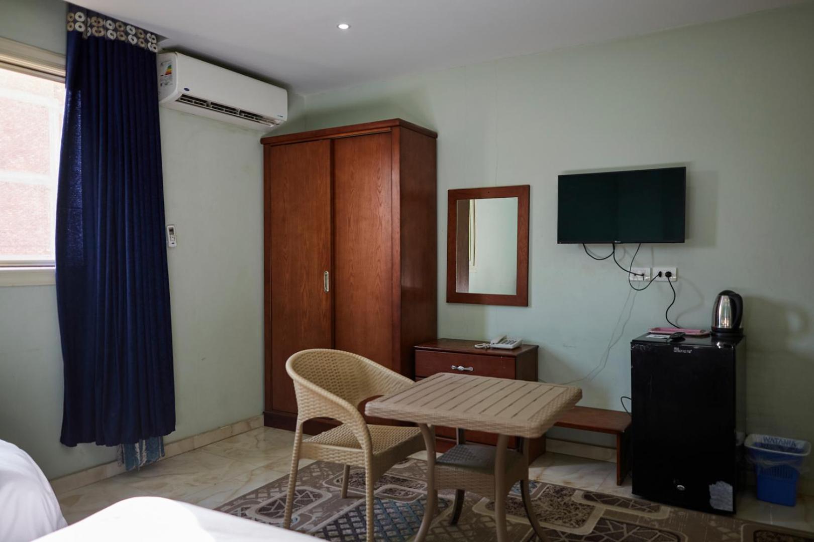 Grand Golden Pyramids View Hotel Kafret el-Gabal Kültér fotó