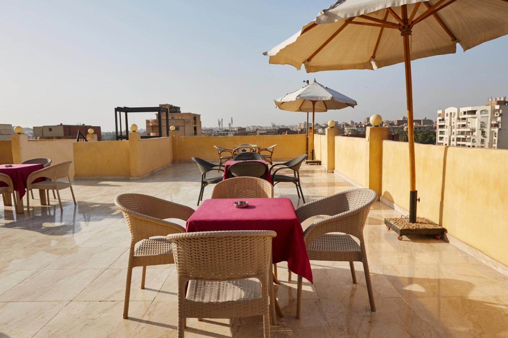 Grand Golden Pyramids View Hotel Kafret el-Gabal Kültér fotó